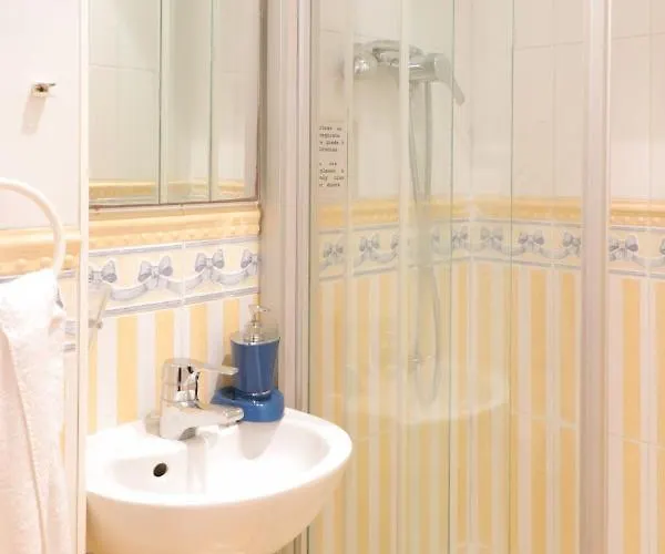 San Lorenzo Guest house